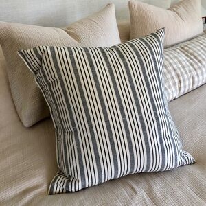 NWT Stoffer Home Linen Throw Pillow Decorative Pillow